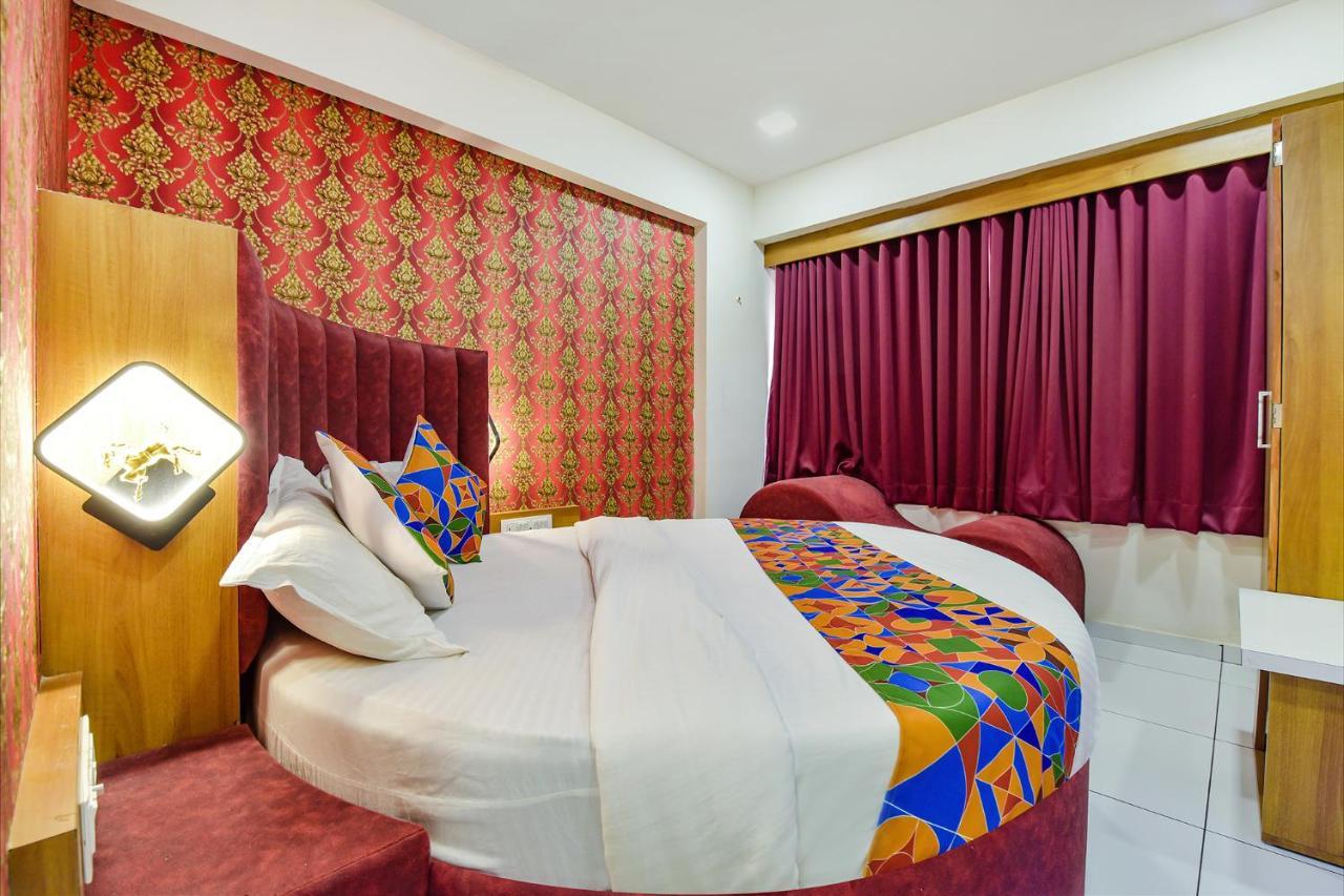 Fabhotel New York Watuwa Esterno foto